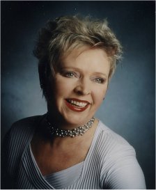 Christine Manhold